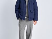 Куртка прямого силуэта с воротником-стойкой