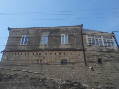 Декор на фасаде жилого дома К. Юсупова