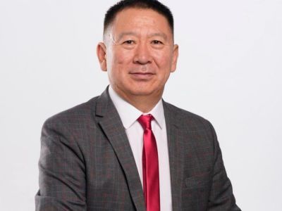 Главой Верхневилюйского улуса избран Валерий Николаев