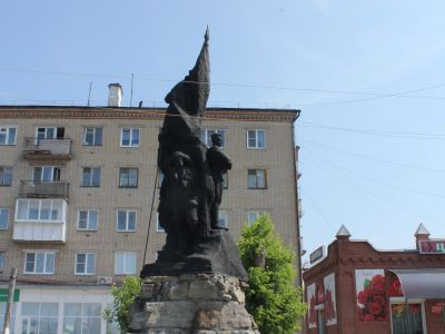 Монумент Ленинскому комсомолу