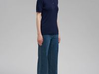 Легкий джемпер-поло приталенного кроя