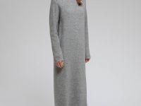 Вязаное платье полуприлегающего силуэта