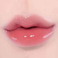 Увлажняющий 3D-блеск для объёма губ fwee 3D Voluming Gloss B01 Vanila