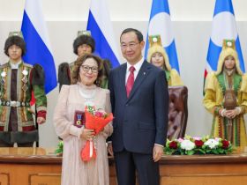 Глава Якутии вручил государственные награды