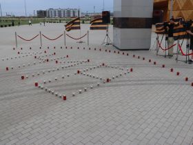 В Якутске провели акцию «Свеча памяти» в День памяти и скорби