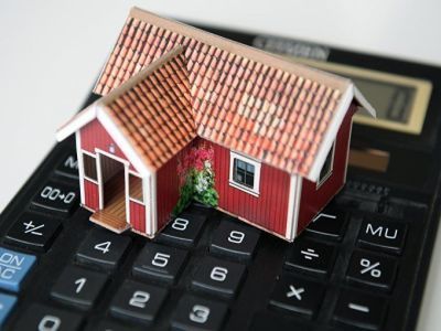 В Якутии начали выплачивать компенсации по программе переселения из аварийного жилья