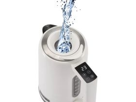 Чайник Polaris PWK 1746 CAD WI-FI IQ Home