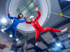 Полет в аэротрубе для двоих