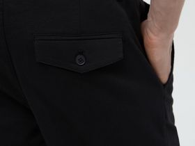 Укороченные брюки широкого кроя