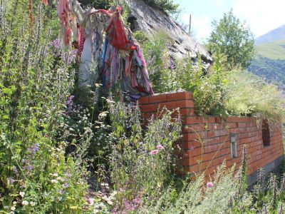 Пир Лебпирбаба, святыня тухума Лекегъан