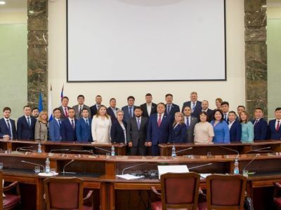 Депутаты Якутской городской Думы нового созыва провели первое заседание