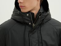 Полупальто из водонепроницаемой ткани