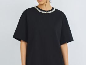 Футболка с декором у выреза, Черный
