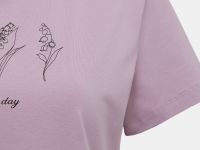 Базовая футболка приталенного силуэта