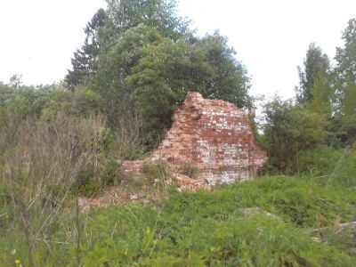 Здание конюшни