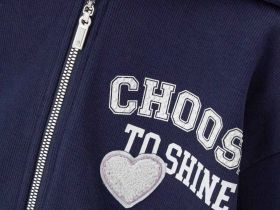 Толстовка на молнии для девочки