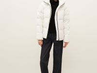 Пуховик с воротником-стойкой