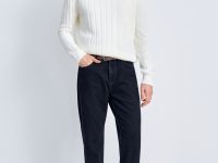 Джемпер с округлым вырезом прямого силуэта