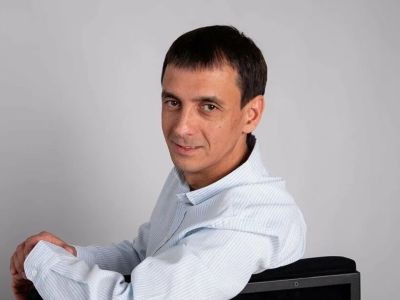 Рустам Асадуллин