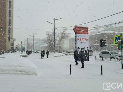 Движение транспорта может быть затруднено в Якутске из-за снегопада