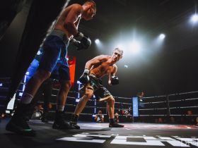 Якутские боксёры одержали победы в поединках турнира «Битва за контракт»