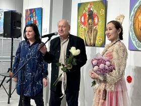 Выставка якутской художницы Миры Аргуновой открылась в Благовещенске