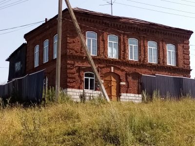 Дом жилой с трактиром