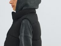 Утеплённый жилет, Черный