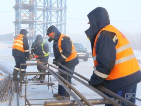 50-градусные морозы не помеха. Как идет строительство Ленского моста зимой
