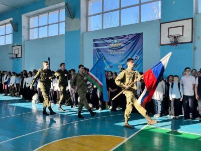 В школе № 30 Якутска отметили 10-летие воссоединения Крыма с Россией