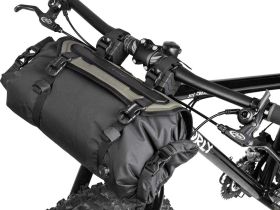 Велосумка на руль Topeak Frontloader II 12 литров (черный / зеленый)