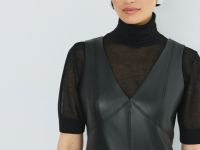 Платье А-силуэта из искусственной кожи, Черный