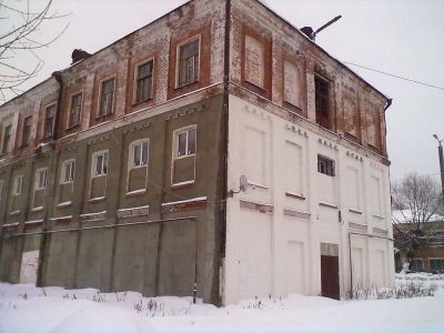 Здание рабочих казарм