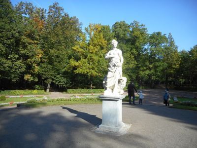 Статуя "Мир"