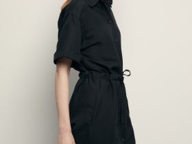 Платье А-силуэта с поясом на кулиске