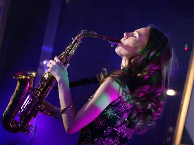 Лиза Лёйкс и Тмн бэнд. Из Парижа с любовью