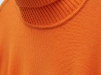 Трикотажный женский джемпер с вискозой