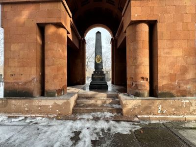 Могила Чернышевского Николая Гавриловича (1828-1889)