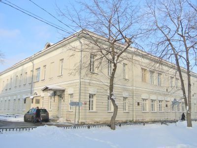 Боковой корпус