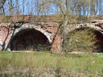 Стена оборонительная