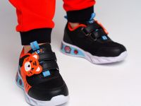 Кроссовки для мальчиков