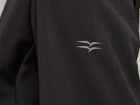 Ветровка с капюшоном