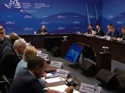 Айсен Николаев принял участие в совещании с Путиным