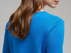 Легкий джемпер с коротким рукавом