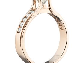 Кольцо из красного золота с бриллиантами э0201кц09150600