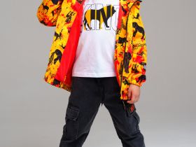 Куртка текстильная с полиуретановым покрытием для мальчиков (ветровка)