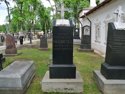 Могила Соллогуба Владимира Алексеевича (1813-1882)