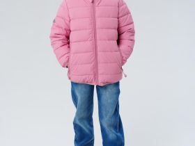 Куртка текстильная с полиуретановым покрытием для девочек