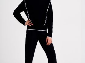 Джемпер трикотажный для девочек