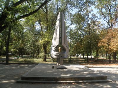 Памятник В.С. Лецко